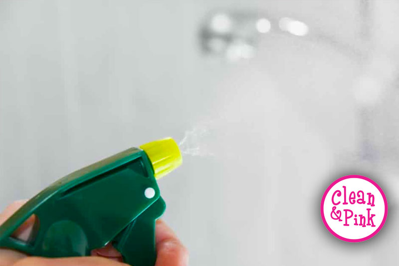 Cleaning Agent for Showers and Tubs - Memphis Cleaning Service